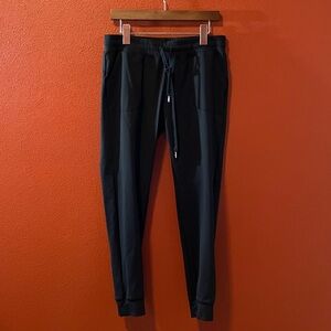 Zyia Women’s Black Nylon Blend Drawstring Pocket Activewear Pants Joggers‎